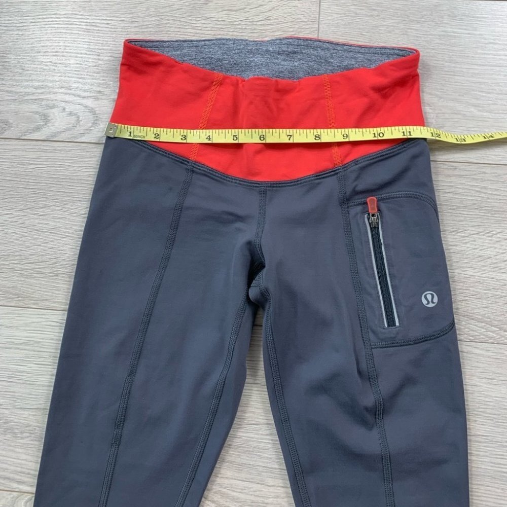 Lululemon Grey Run Crop Leggings - Picture 8 of 10